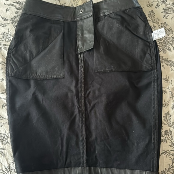 Loft Pencil Skirt Faux Leather - Picture 4 of 6